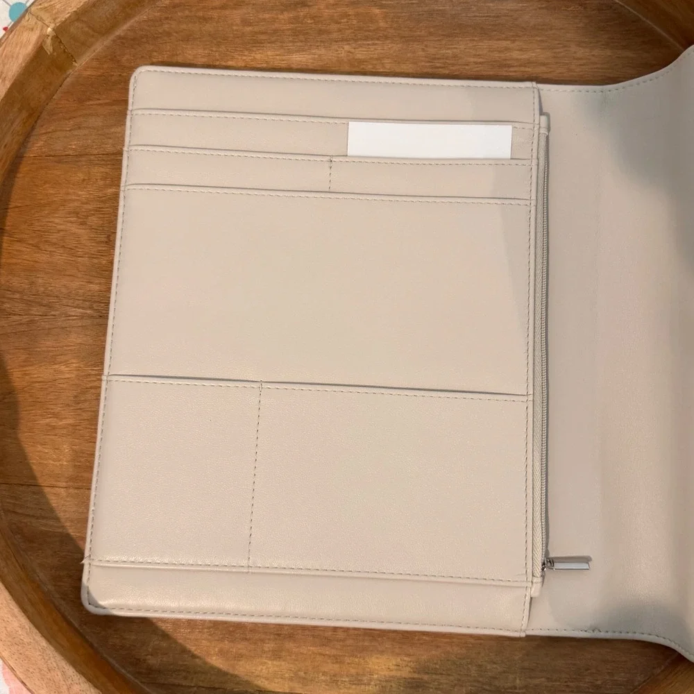 Makselife Folio Cover A5 Cream Vegan Leather Planner Organizer Snap Closure